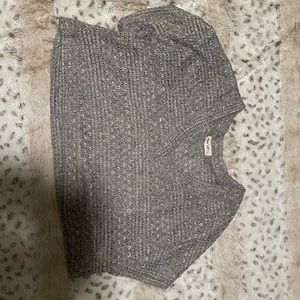 crotchet grey cropped t shirt